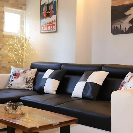 & Castle - Vue Chateau - Climatisation - Majord'home 아파트